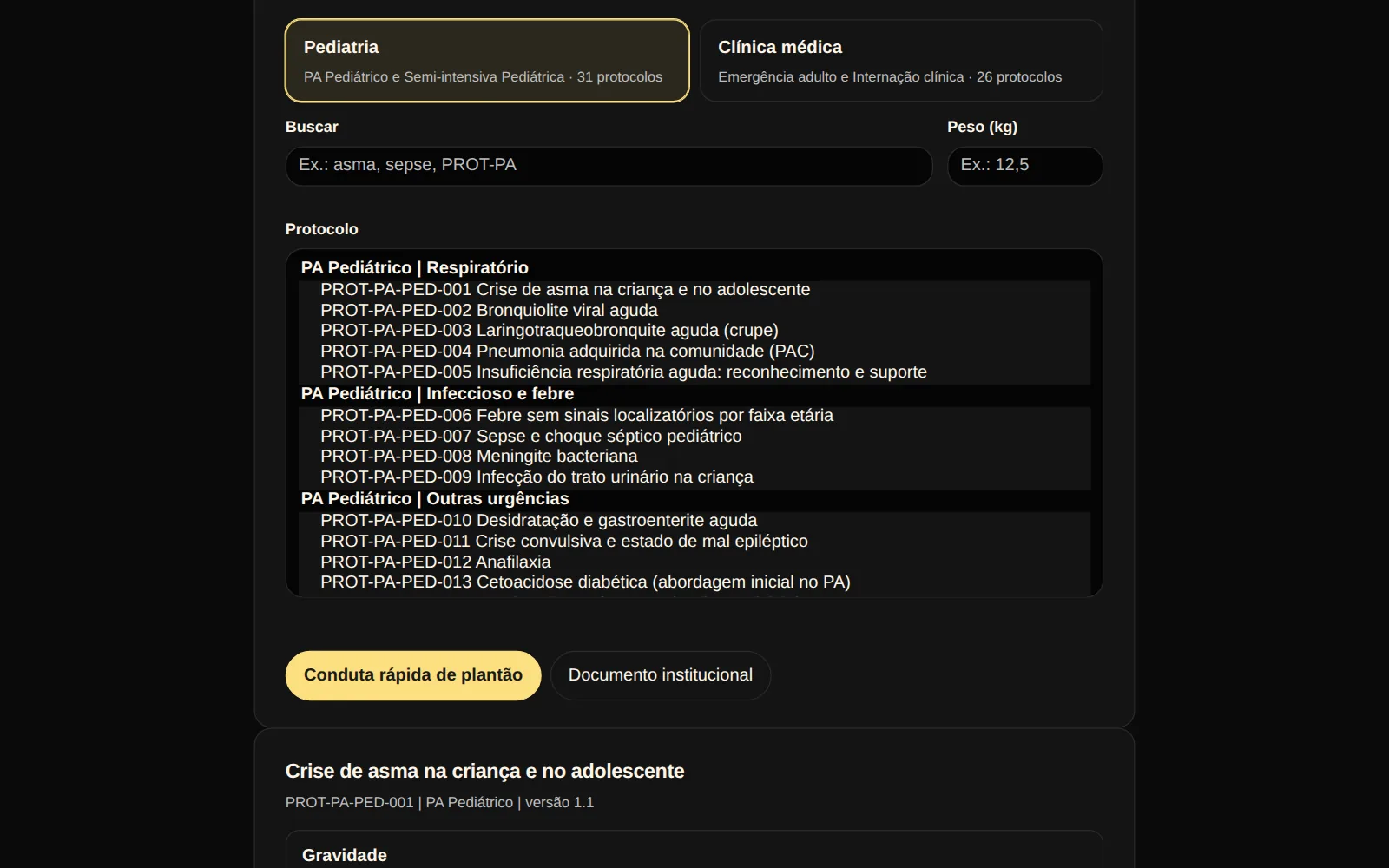 Tela real dos protocolos institucionais no computador: as abas Pediatria e Clínica médica, a busca e a lista dos protocolos do PA Pediátrico por grupo, com o código de cada um.