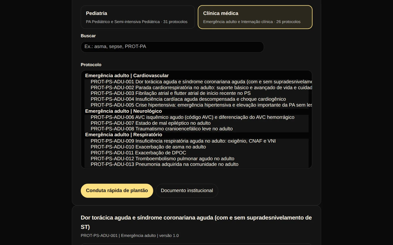 Tela real dos protocolos institucionais no computador: aba Clínica médica, com a lista da Emergência adulto por grupo, cardiovascular, neurológico, respiratório e metabólico.